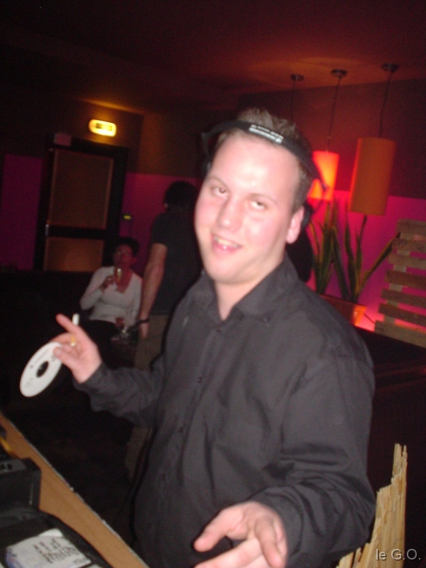DSC05328_Julien le DJ du village